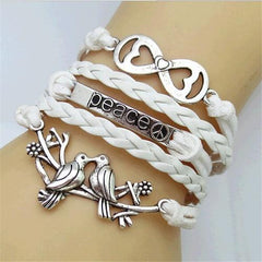 Multilayered leather bracelet