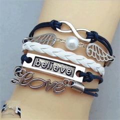 Multilayered leather bracelet