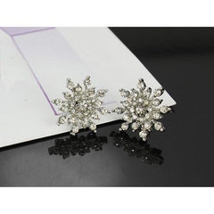 Snowflake stud earrings