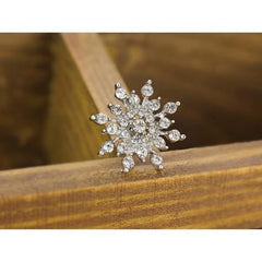 Snowflake stud earrings