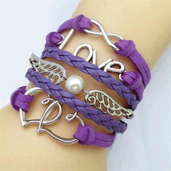 Multilayered leather bracelet