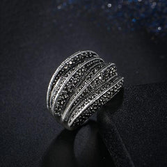 Black crystal cocktail ring