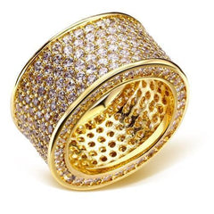 Luxurious pavé wide ring