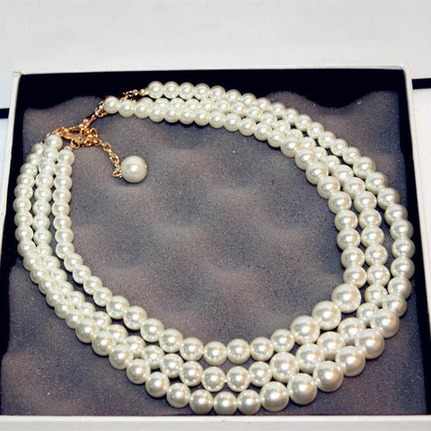 Multilayer Necklace With Pearl Details