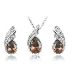 Crystal rhinestone pendant & earrings jewelry set